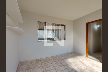 Casa à venda com 150m², 4 quartos e 2 vagas Casa à venda com 150m², 4 quartos e 2 vagasQuarto 3