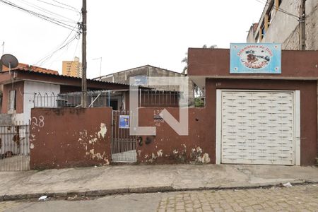 Casa à venda com 170m², 2 quartos e 1 vagaFachada 