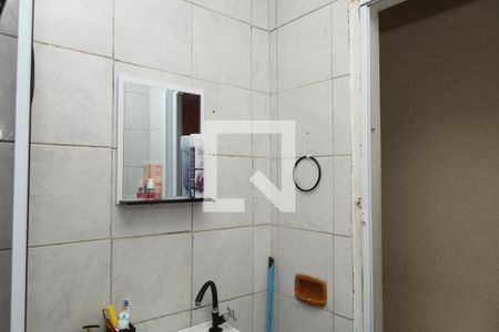 Casa à venda com 170m², 2 quartos e 1 vagaBanheiro