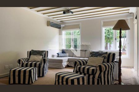 Casa à venda com 396m², 4 quartos e 5 vagas