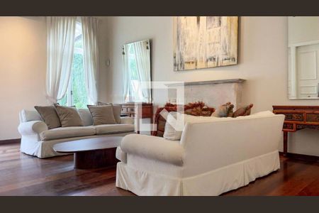 Casa à venda com 396m², 4 quartos e 5 vagas