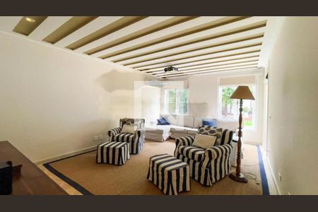 Casa à venda com 396m², 4 quartos e 5 vagas