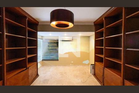 Casa à venda com 396m², 4 quartos e 5 vagas