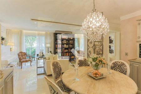 Apartamento à venda com 107m², 2 quartos e 2 vagas