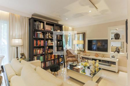 Apartamento à venda com 107m², 2 quartos e 2 vagas