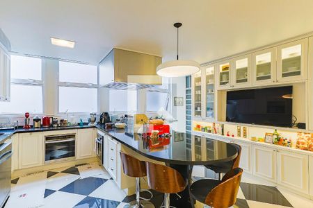 Apartamento à venda com 350m², 4 quartos e 3 vagas