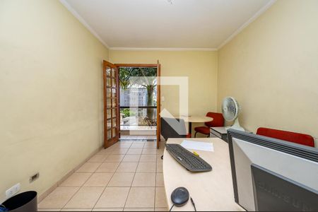 Casa à venda com 240m², 3 quartos e 5 vagas