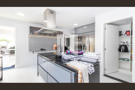 Casa à venda com 420m², 3 quartos e 3 vagas