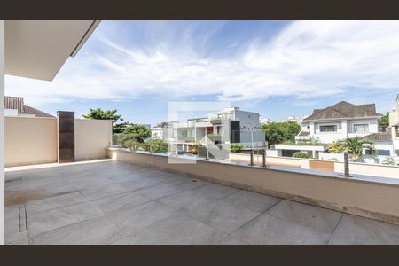 Casa à venda com 420m², 3 quartos e 3 vagas