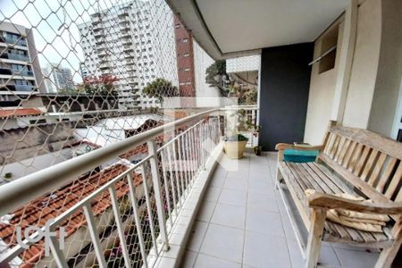 Apartamento à venda com 136m², 3 quartos e 3 vagas