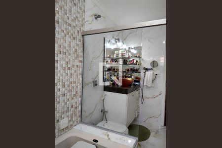Casa à venda com 200m², 3 quartos e 3 vagas