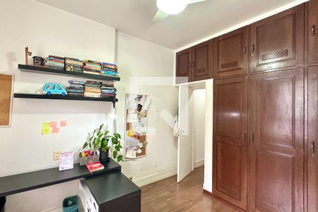 Quarto 01 de apartamento à venda com 3 quartos, 135m² em Copacabana, Rio de Janeiro