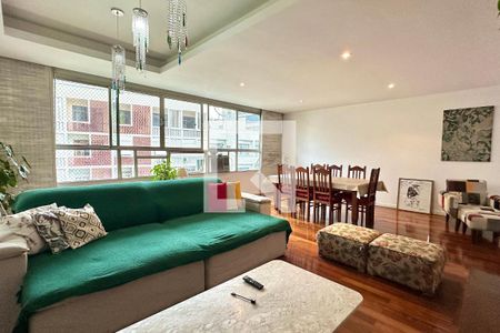 Sala de apartamento à venda com 3 quartos, 135m² em Copacabana, Rio de Janeiro