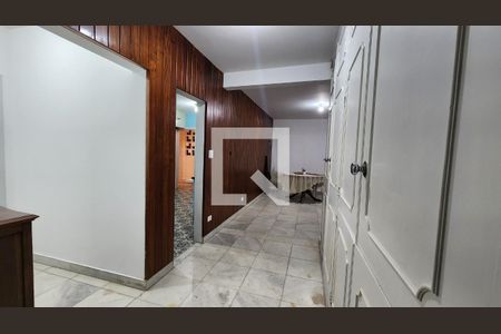 Apartamento para alugar com 189m², 4 quartos e 1 vaga Apartamento para alugar com 189m², 4 quartos e 1 vagaDetalhe Sala