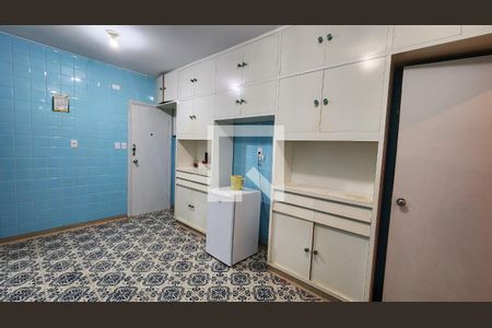 Apartamento para alugar com 189m², 4 quartos e 1 vaga Apartamento para alugar com 189m², 4 quartos e 1 vagaCozinha