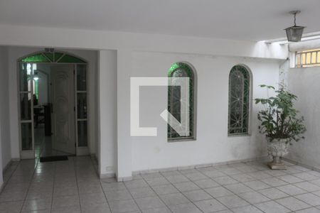 Casa à venda com 280m², 3 quartos e 3 vagasGaragem