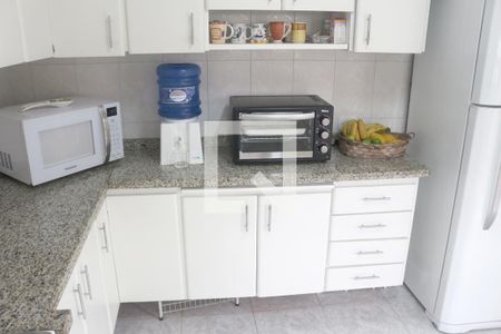 Casa à venda com 280m², 3 quartos e 3 vagasCozinha