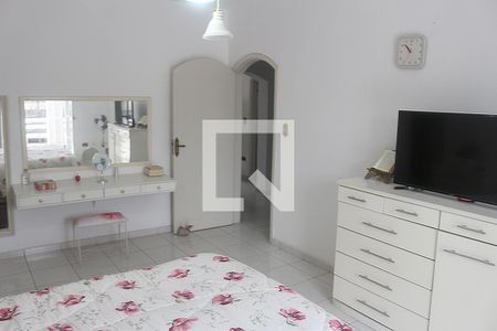 Casa à venda com 280m², 3 quartos e 3 vagasSuíte 1