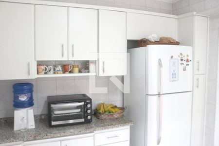 Casa à venda com 280m², 3 quartos e 3 vagasCozinha