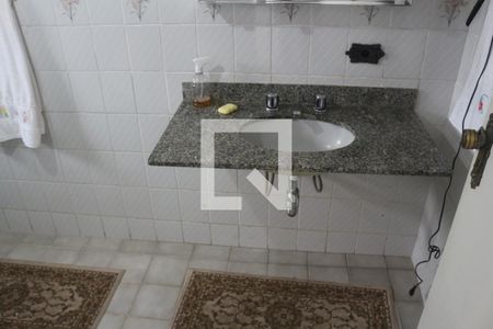 Casa à venda com 280m², 3 quartos e 3 vagasBanheiro 3