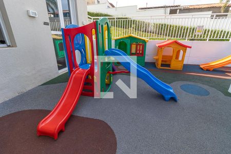 Apartamento à venda com 66m², 2 quartos e sem vagaÁrea comum - Playground