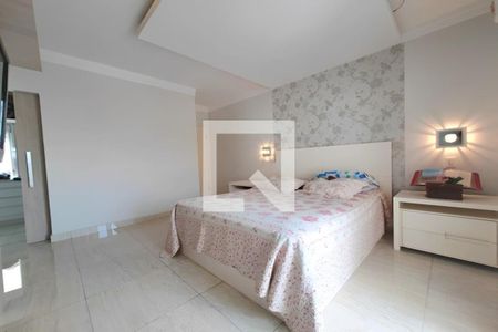 Casa à venda com 179m², 3 quartos e 4 vagas