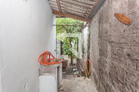 Casa à venda com 66m², 2 quartos e 1 vaga