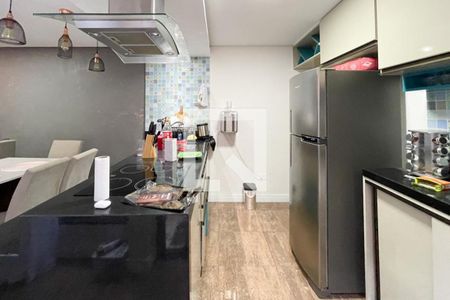 Casa à venda com 380m², 6 quartos e 10 vagas Casa à venda com 380m², 6 quartos e 10 vagasCozinha  - Casa 3