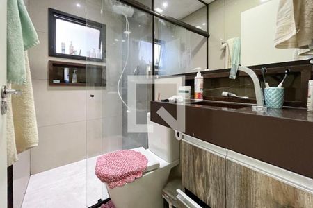 Casa à venda com 380m², 6 quartos e 10 vagas Casa à venda com 380m², 6 quartos e 10 vagasBanheiro Social  - Casa 3