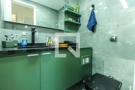 Apartamento à venda com 82m², 3 quartos e 1 vaga Apartamento à venda com 82m², 3 quartos e 1 vagaBanheiro 2