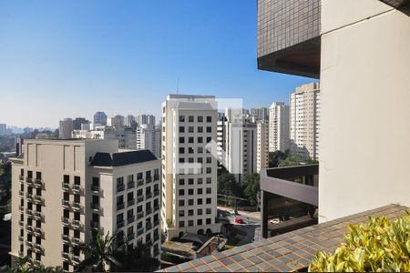 Apartamento à venda com 226m², 4 quartos e 4 vagasVista do Quarto 1