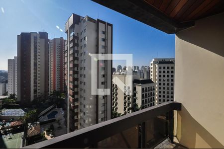 Apartamento à venda com 226m², 4 quartos e 4 vagasVaranda da Suíte 1