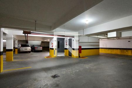 Apartamento para alugar com 80m², 1 quarto e 1 vaga Apartamento para alugar com 80m², 1 quarto e 1 vagaGaragem