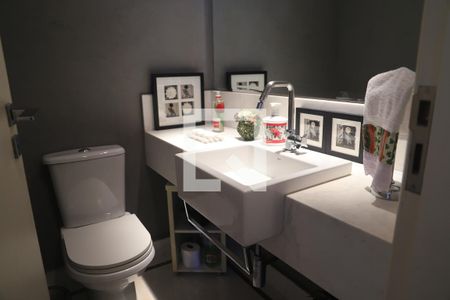 Apartamento à venda com 127m², 4 quartos e 2 vagasLavabo