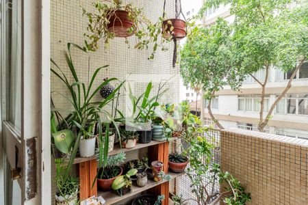 Apartamento à venda com 125m², 3 quartos e sem vaga