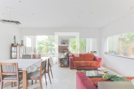 Casa à venda com 426m², 4 quartos e 3 vagas