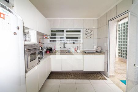 Casa à venda com 100m², 3 quartos e 3 vagas