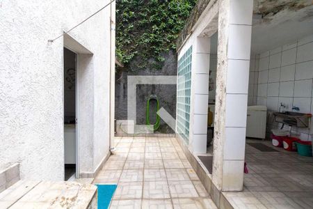 Casa à venda com 100m², 3 quartos e 3 vagas