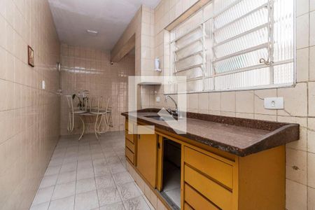Casa à venda com 180m², 3 quartos e 3 vagas