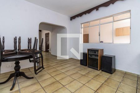 Casa à venda com 180m², 3 quartos e 3 vagas