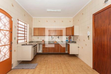 Casa à venda com 255m², 3 quartos e 2 vagas