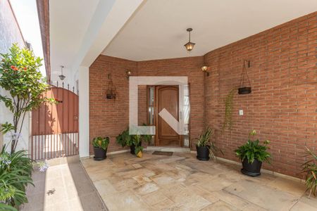 Casa à venda com 255m², 3 quartos e 2 vagas