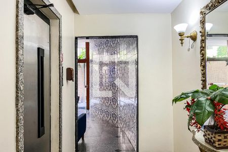 Apartamento à venda com 70m², 2 quartos e sem vaga