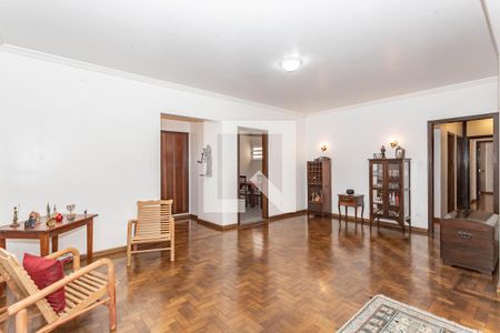 Apartamento à venda com 218m², 3 quartos e 2 vagas