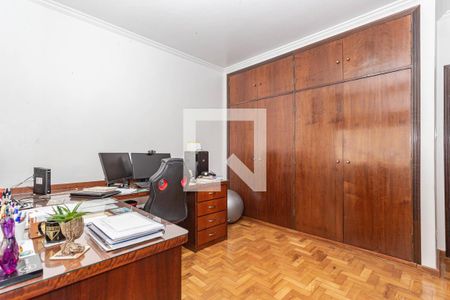 Apartamento à venda com 218m², 3 quartos e 2 vagas