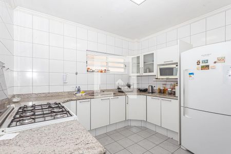 Apartamento à venda com 218m², 3 quartos e 2 vagas