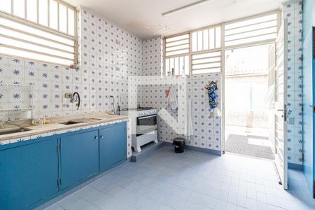 Casa à venda com 420m², 4 quartos e 3 vagas