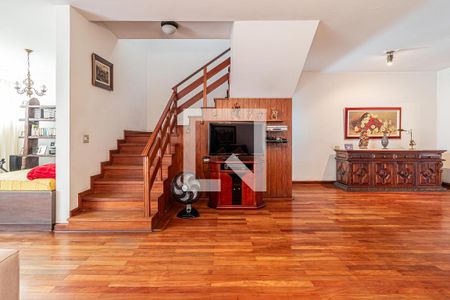 Casa à venda com 420m², 4 quartos e 3 vagas