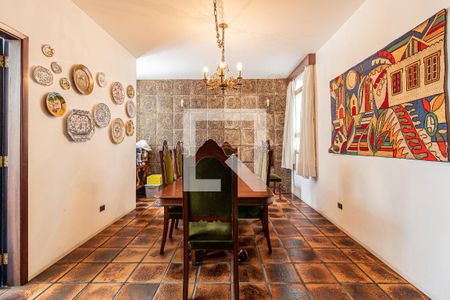 Casa à venda com 420m², 4 quartos e 3 vagas