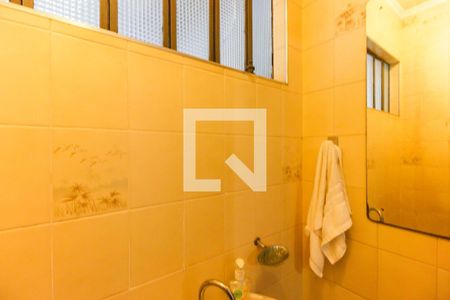 Casa à venda com 330m², 4 quartos e 3 vagas Casa à venda com 330m², 4 quartos e 3 vagasLavabo